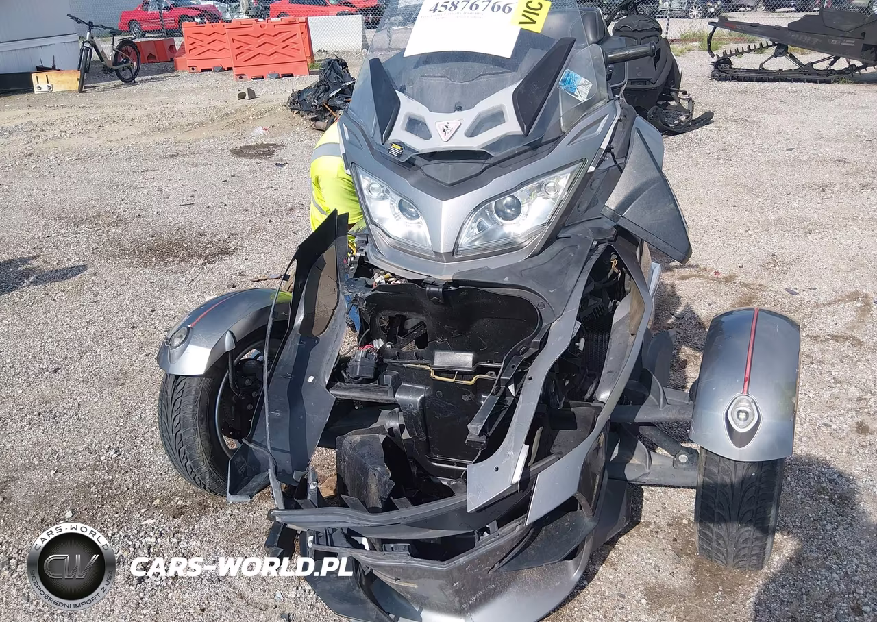 2011 Can-Am Spyder Roadster Rts VIN:2BXJBWC12BV000491 - 14