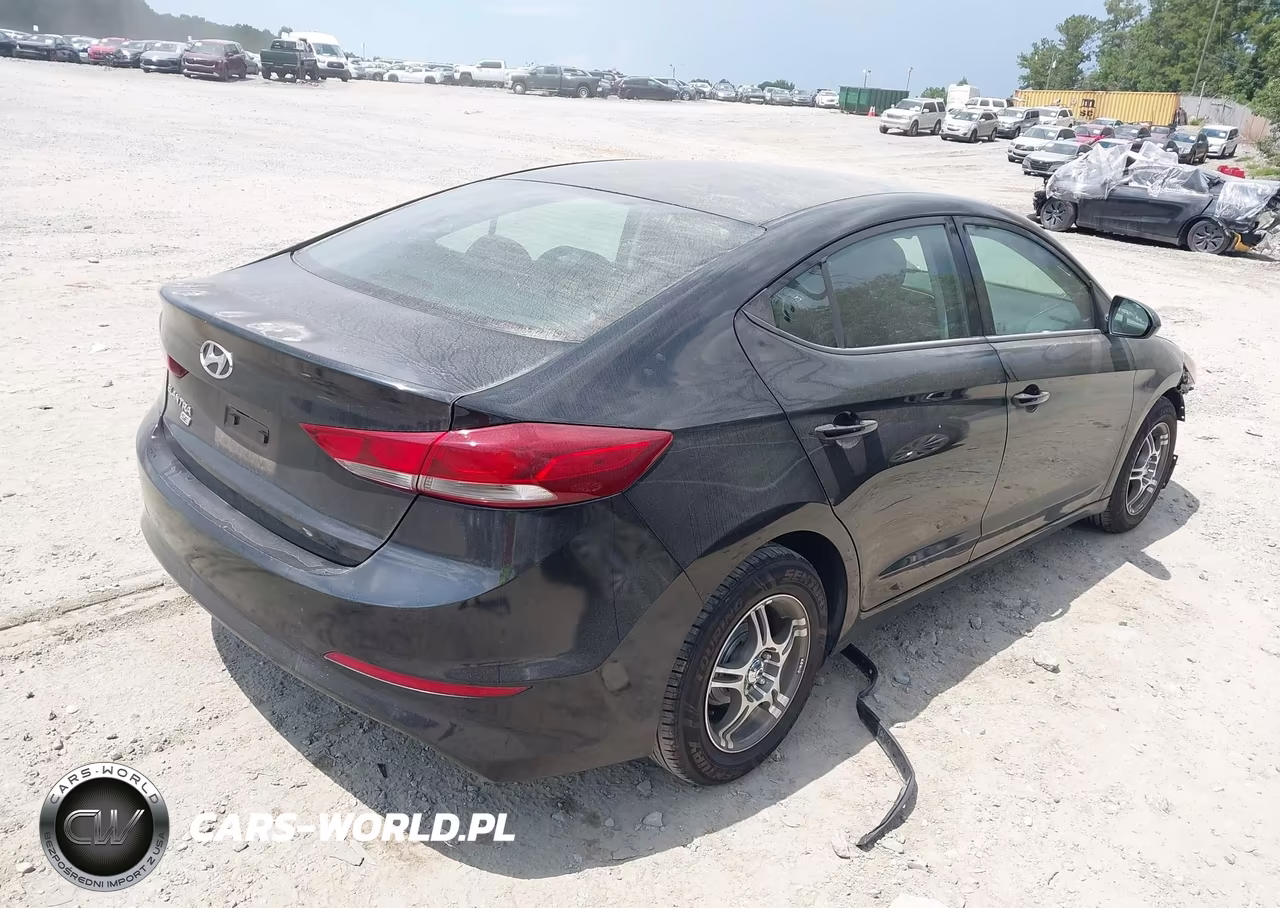 2018 Hyundai Elantra Se VIN:KMHD74LF6JU598637 - 4