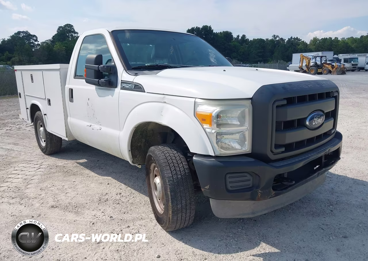 2013 Ford F-250 Xl
