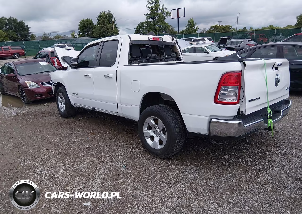 2019 Ram 1500 Big Horn-Lone Star 4X4 6'4 Box VIN:1C6RRFBG6KN804973 - 3