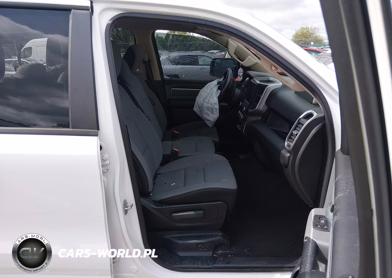 2019 Ram 1500 Big Horn-Lone Star 4X4 6'4 Box VIN:1C6RRFBG6KN804973 - 5