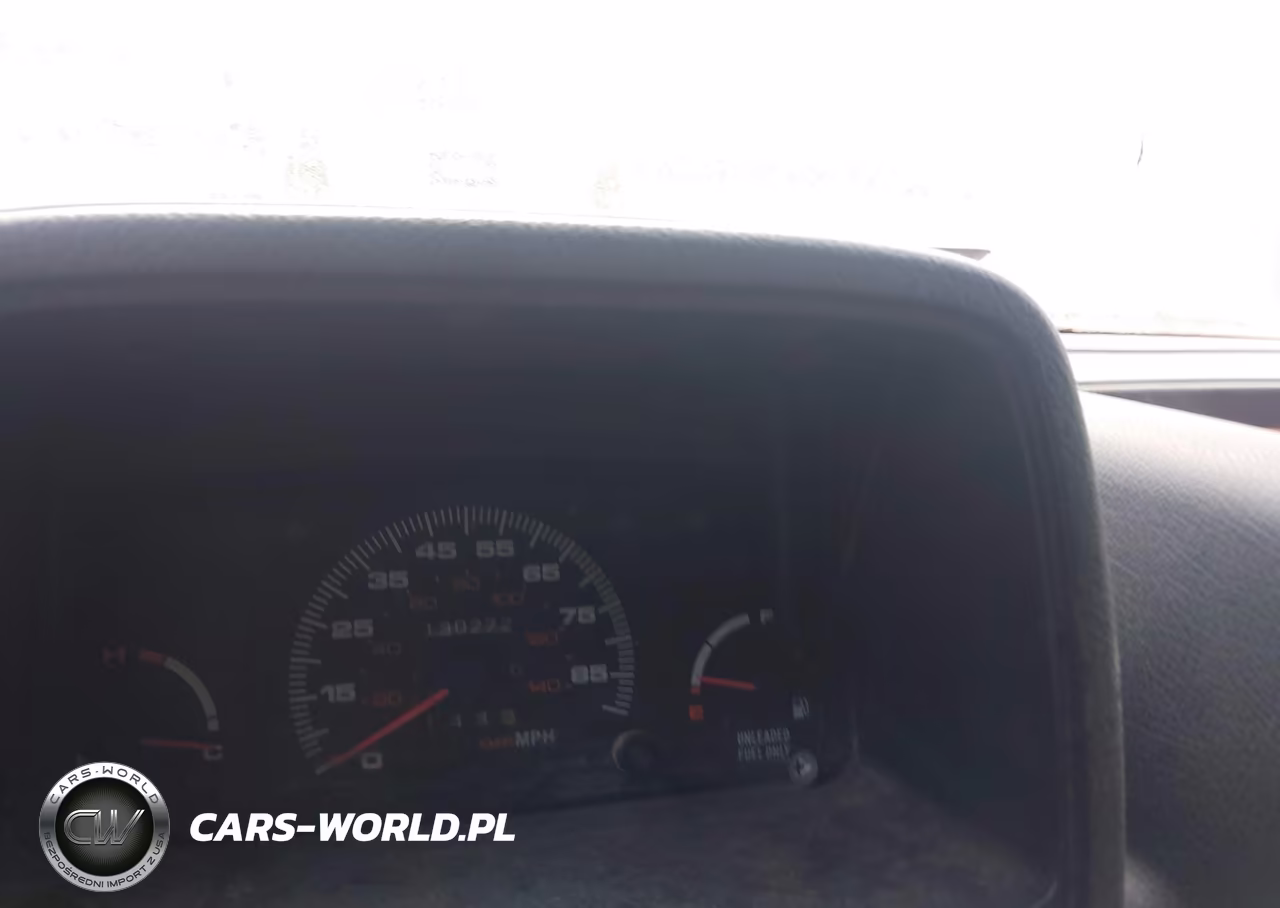 1995 Geo Tracker VIN:2CNBE18U8S6939345 - 7