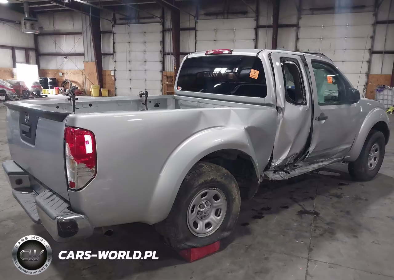 2015 Nissan Frontier S VIN:1N6BD0CT3FN739794 - 4