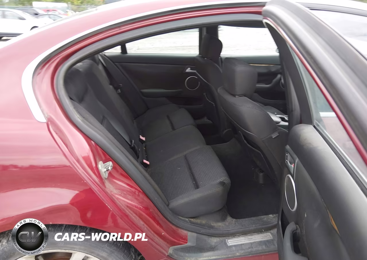 2009 Pontiac G8 VIN:6G2ER57729L160282 - 8