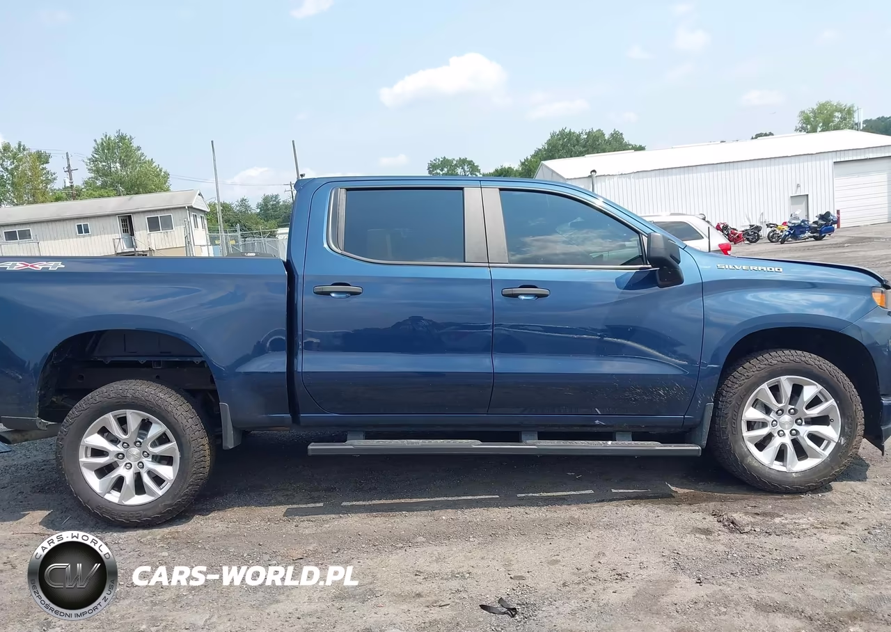 2021 Chevrolet Silverado 1500 4Wd Short Bed Custom VIN:1GCPYBEK4MZ234138 - 13