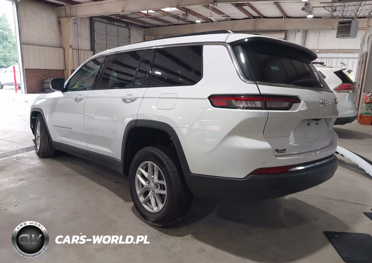 2025 Jeep Grand Cherokee L Laredo X 4X2 VIN:1C4RJJAGXS8792250 - 3