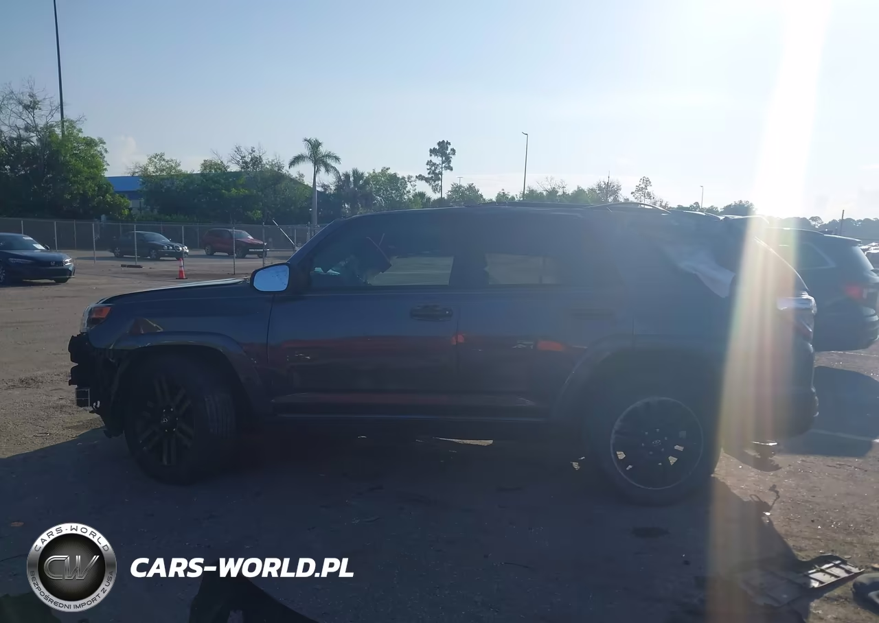 2019 Toyota 4Runner Limited Nightshade VIN:JTEBU5JR6K5704177 - 14