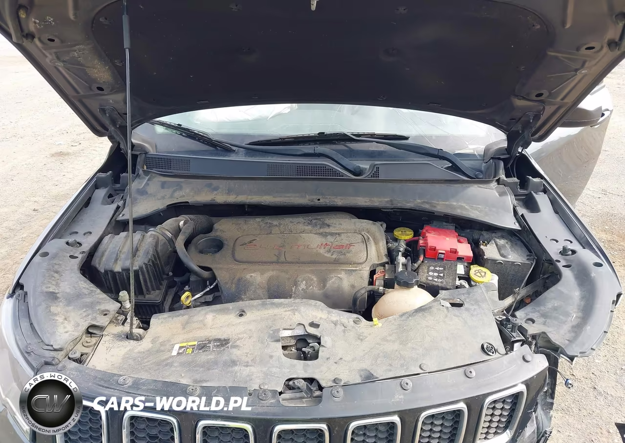2020 Jeep Compass Latitude 4X4 VIN:3C4NJDBB9LT107063 - 10