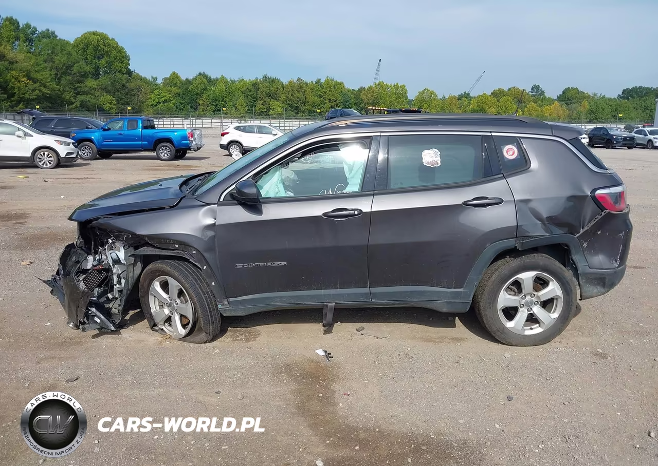 2020 Jeep Compass Latitude 4X4 VIN:3C4NJDBB9LT107063 - 14