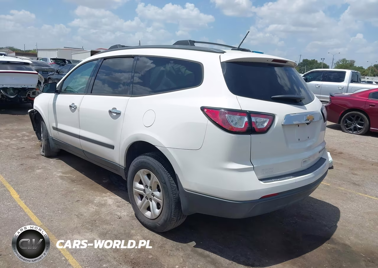 2014 Chevrolet Traverse Ls VIN:1GNKRFED3EJ349434 - 3