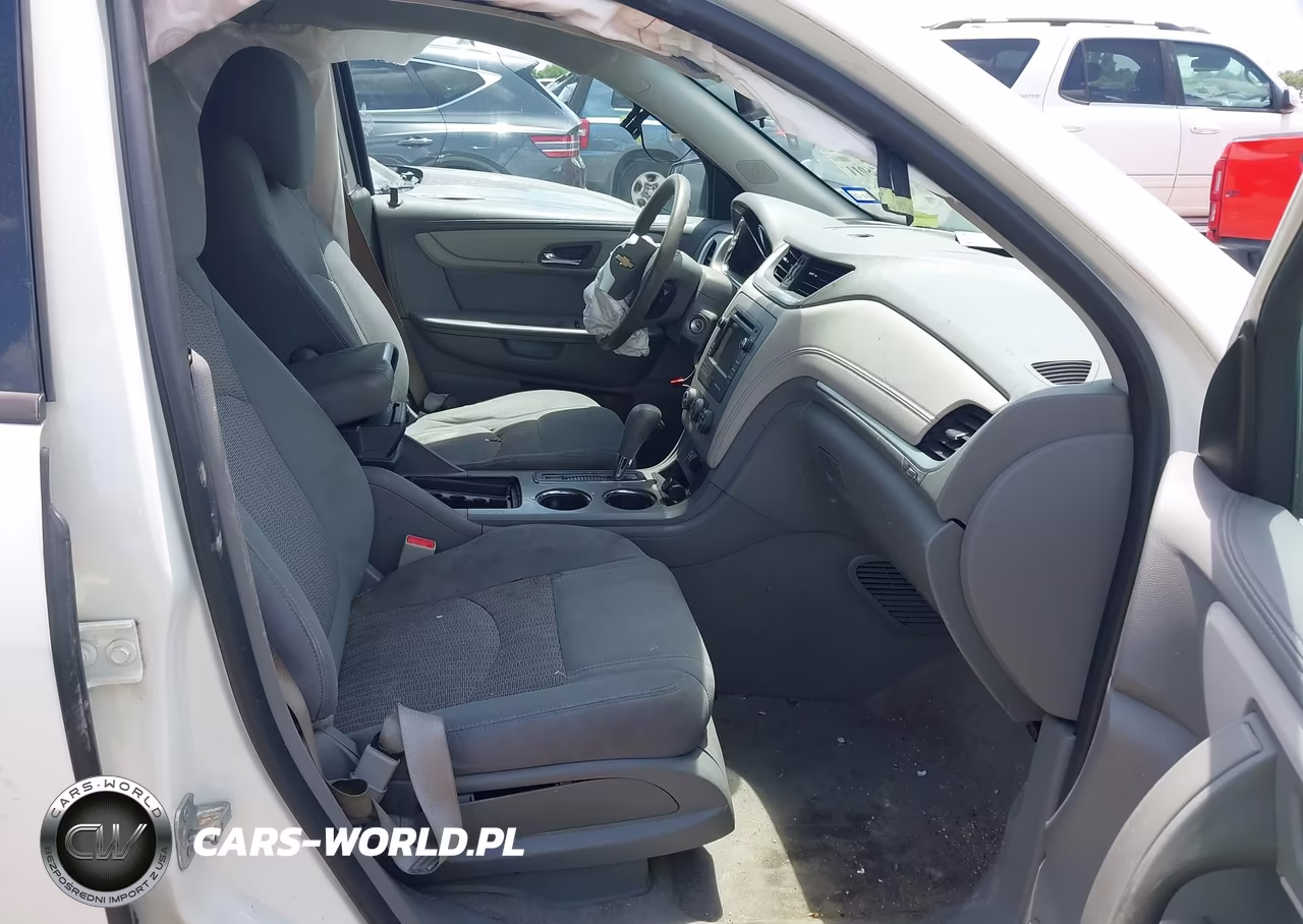 2014 Chevrolet Traverse Ls VIN:1GNKRFED3EJ349434 - 5