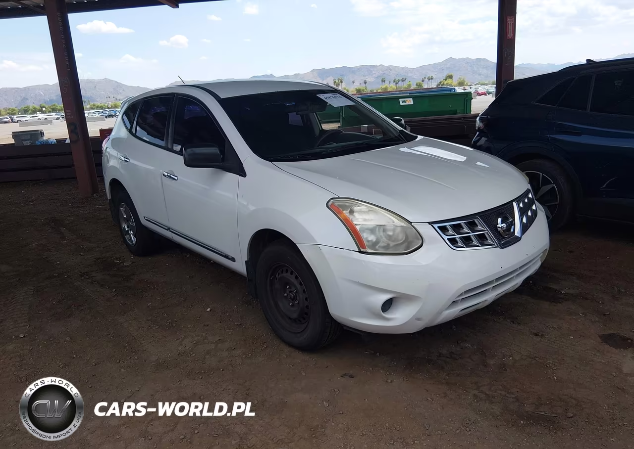 2013 Nissan Rogue S – zdjęcie 1 z 11