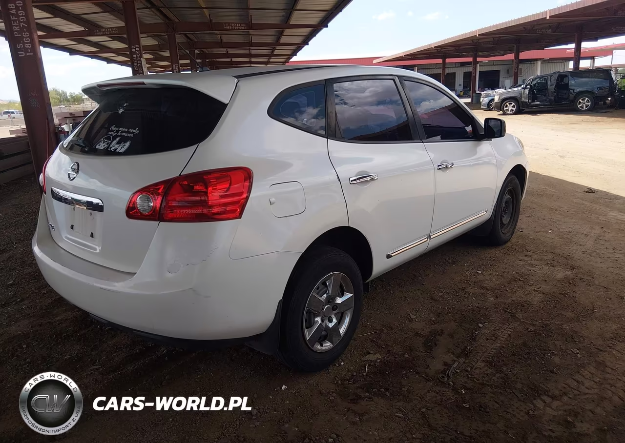 2013 Nissan Rogue S VIN:JN8AS5MT4DW519446 - 4
