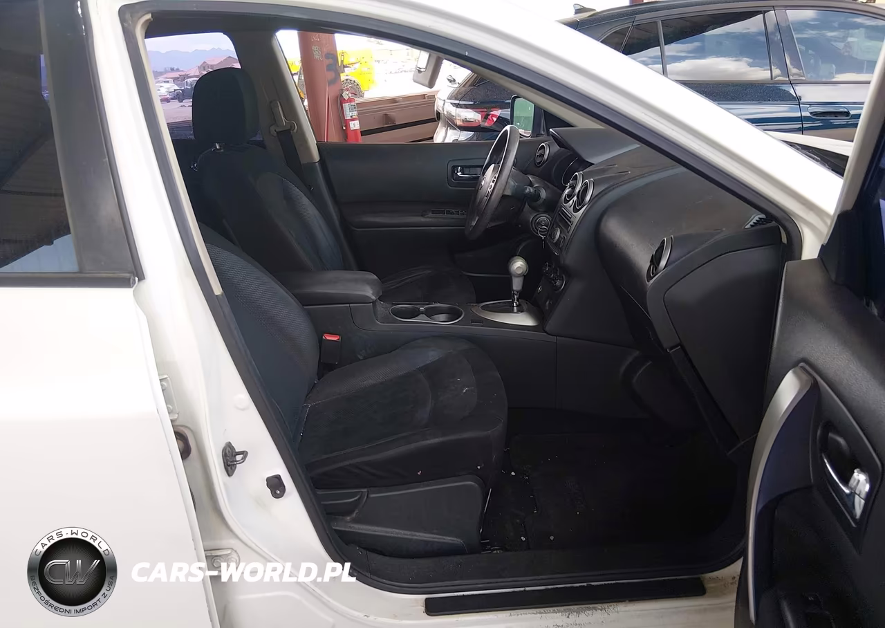 2013 Nissan Rogue S VIN:JN8AS5MT4DW519446 - 5