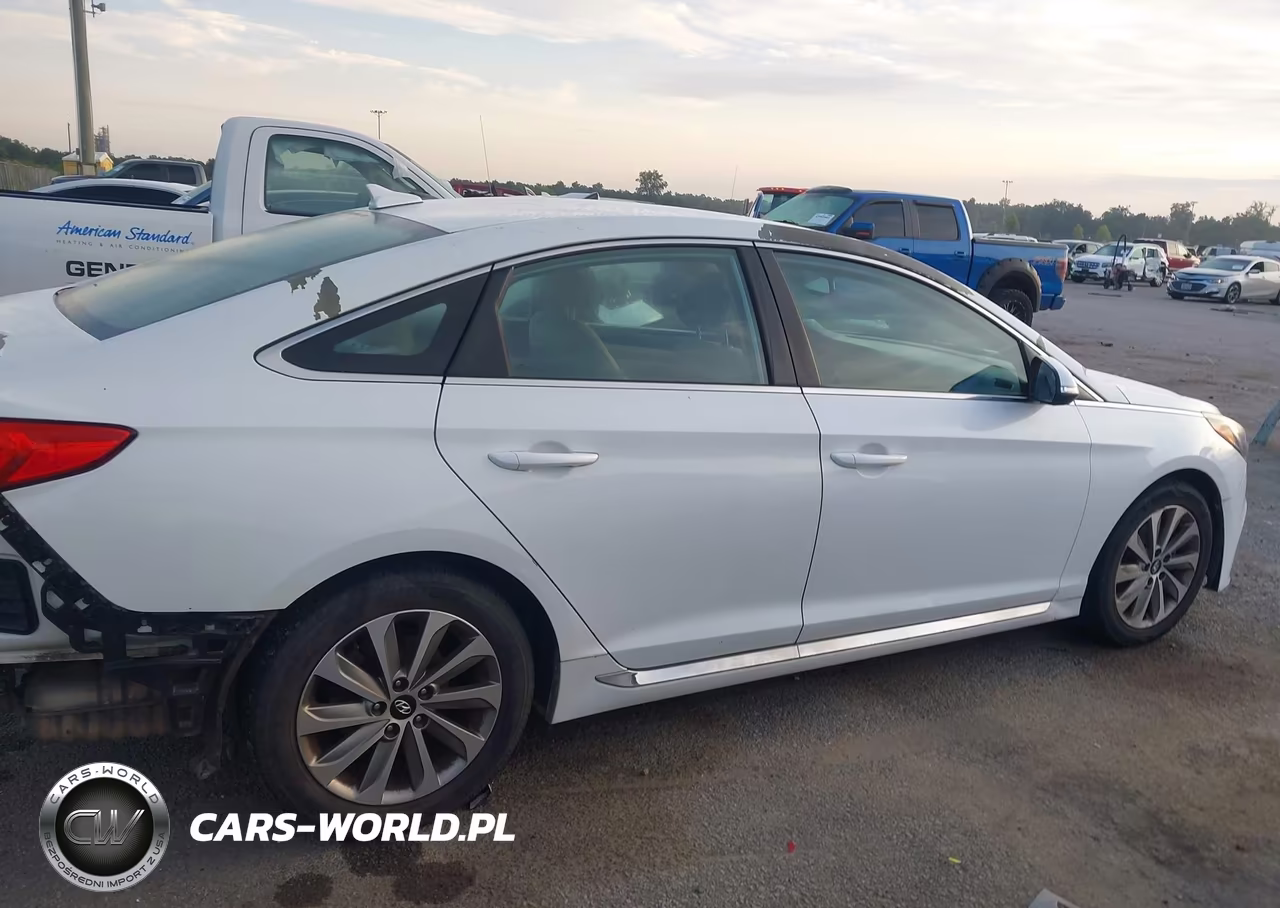 2016 Hyundai Sonata Sport VIN:5NPE34AF3GH269551 - 14