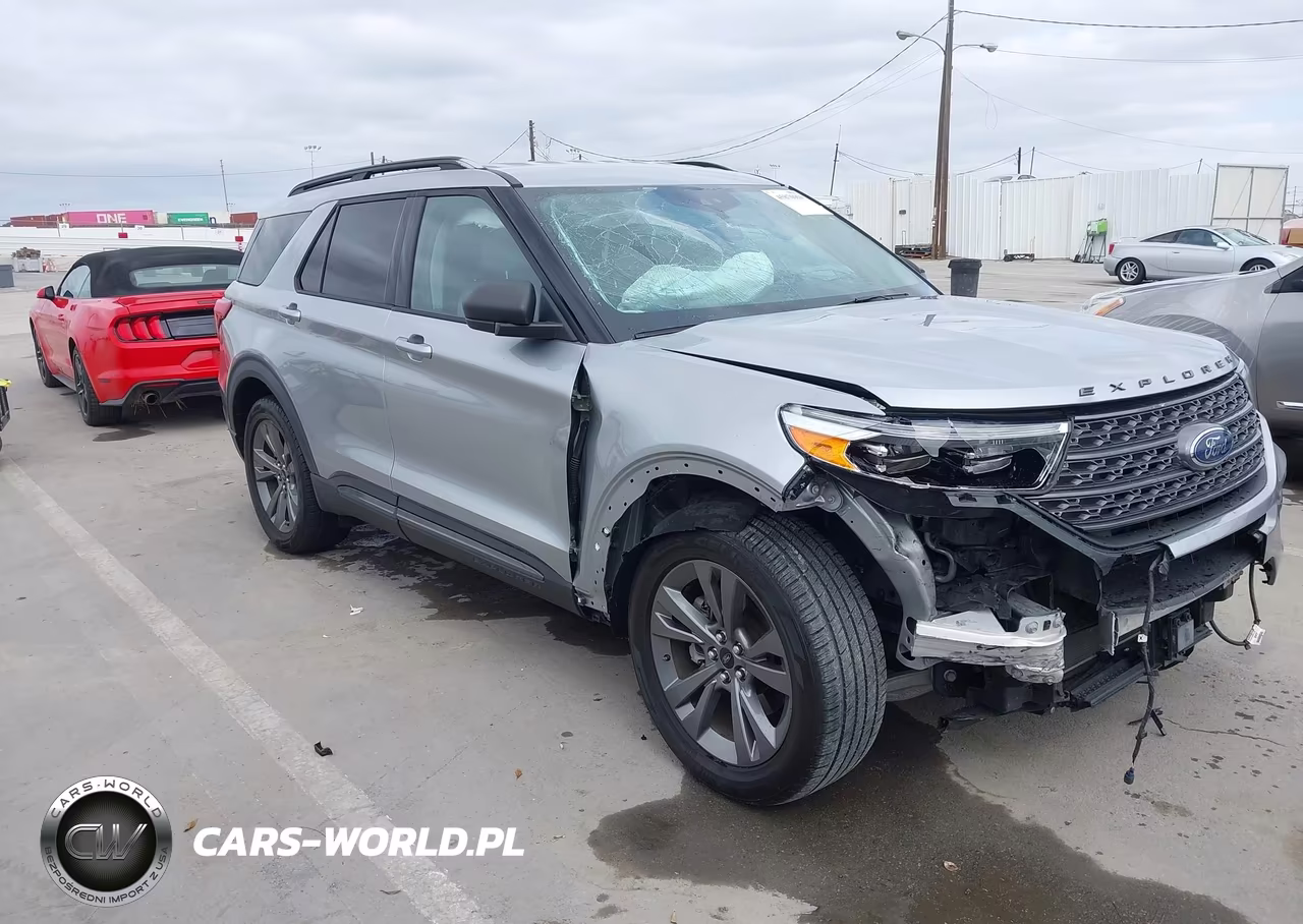 2021 Ford Explorer Xlt
