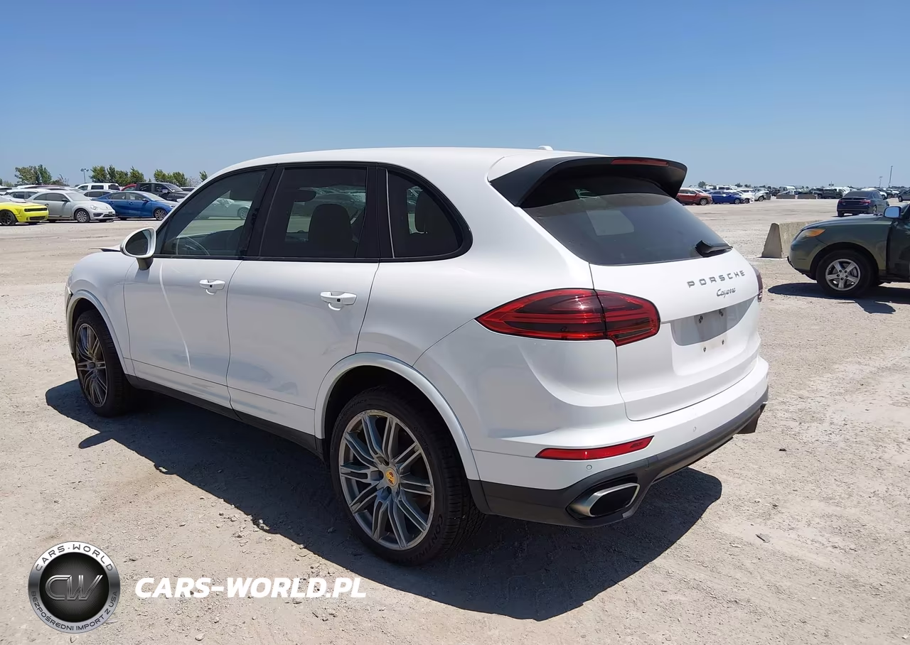 2017 Porsche Cayenne Platinum Edition VIN:WP1AA2A23HKA90627 - 3