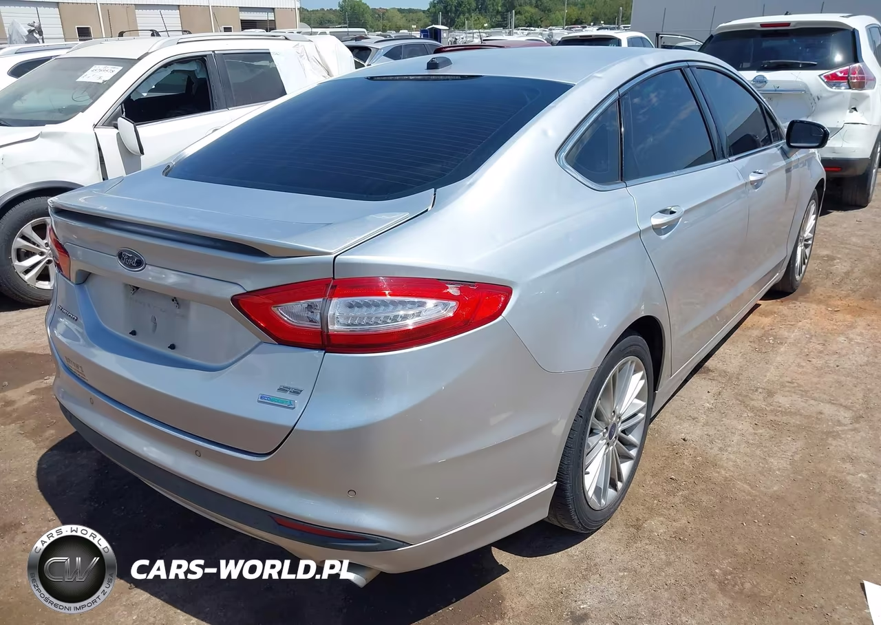 2015 Ford Fusion Se VIN:3FA6P0HD0FR181614 - 4
