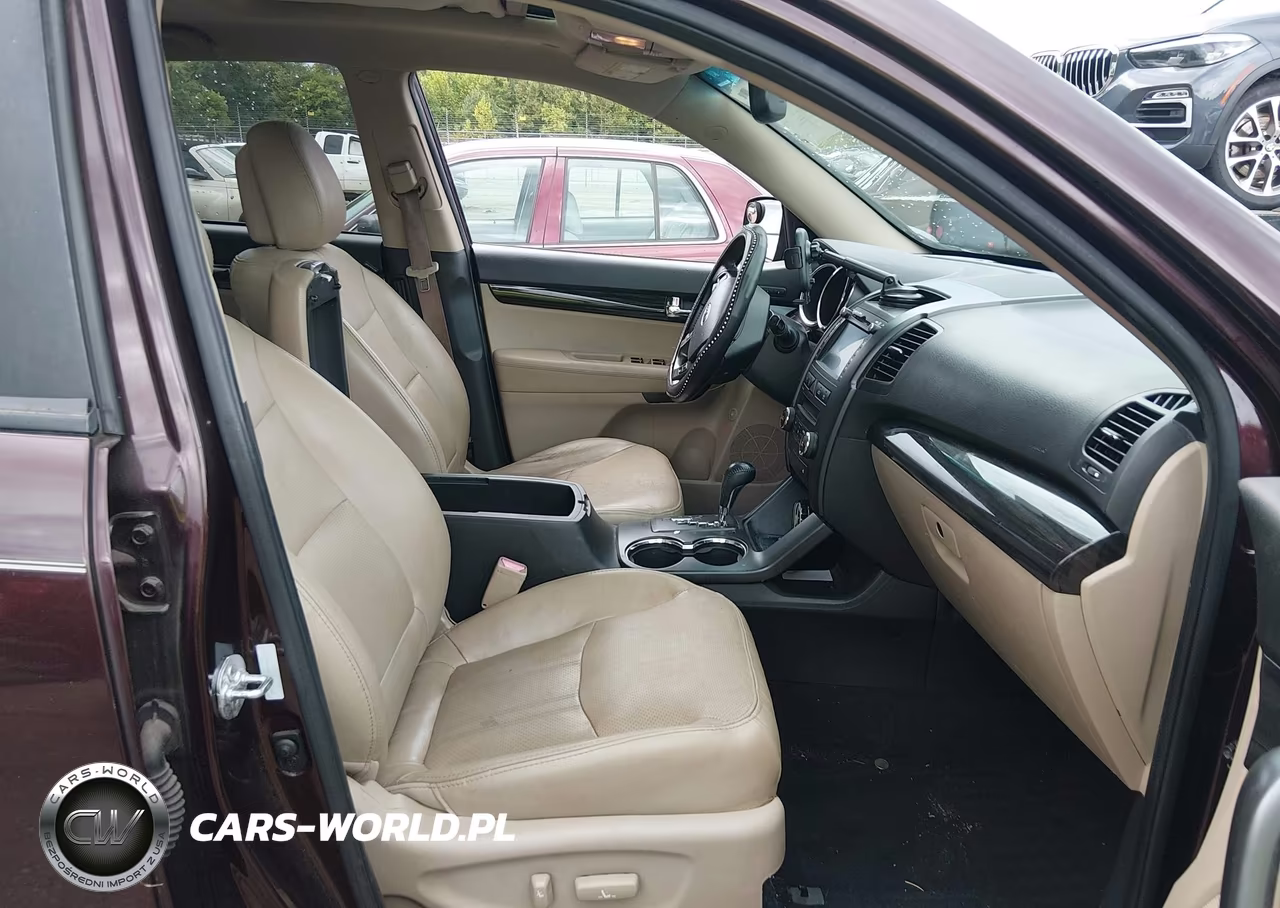 2013 Kia Sorento Ex V6 VIN:5XYKU4A21DG375612 - 5