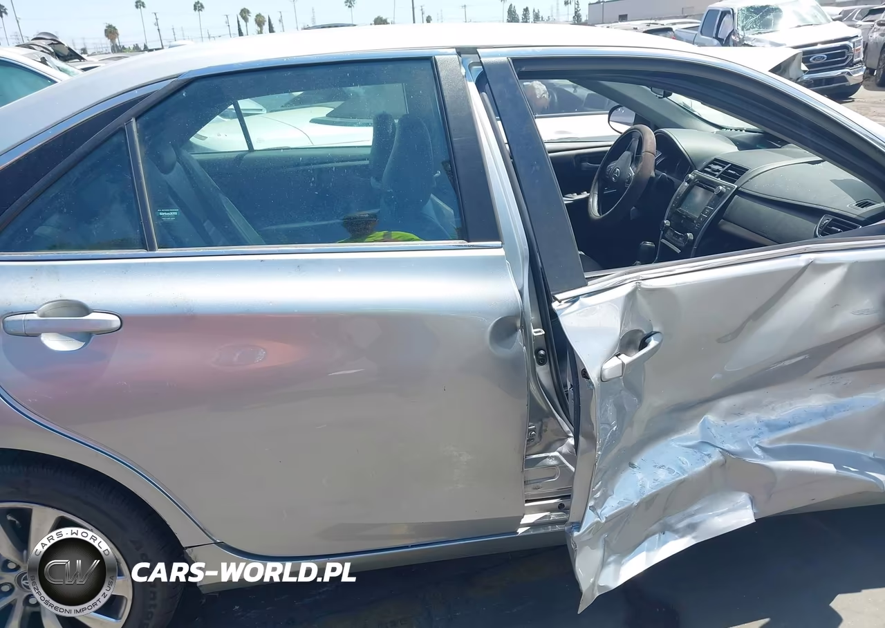 2017 Toyota Camry Xle VIN:4T1BF1FK7HU700748 - 14