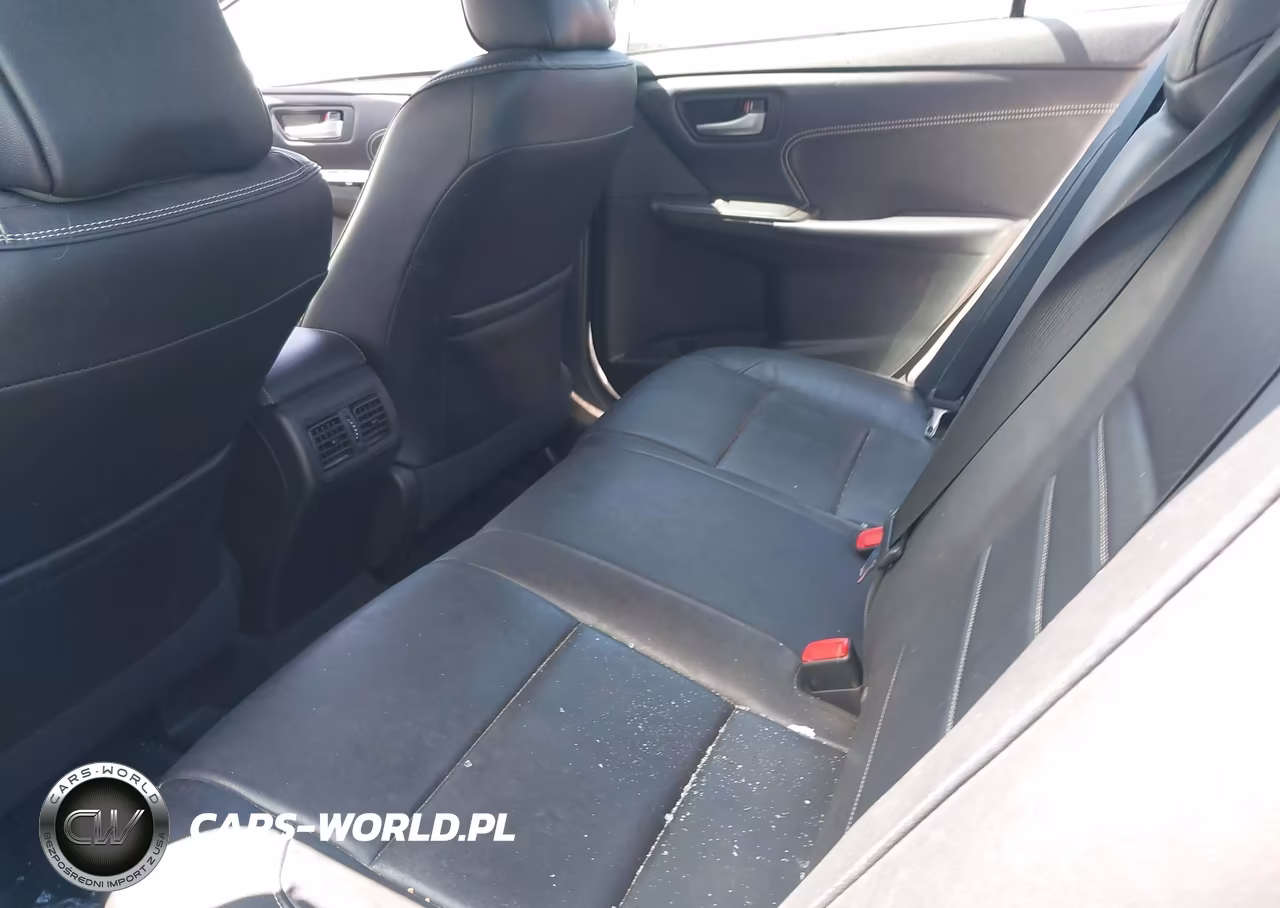 2017 Toyota Camry Xle VIN:4T1BF1FK7HU700748 - 21
