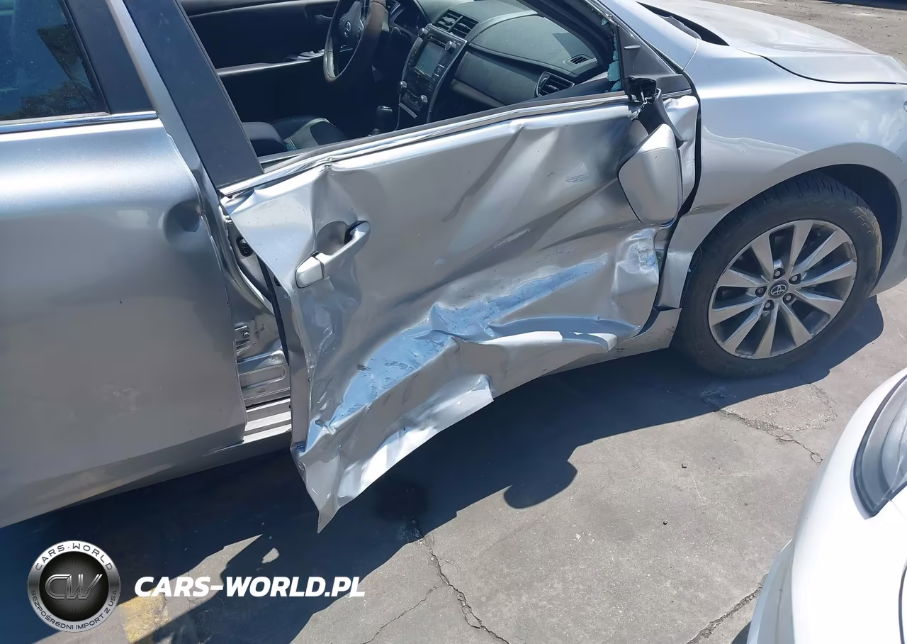 2017 Toyota Camry Xle VIN:4T1BF1FK7HU700748 - 6