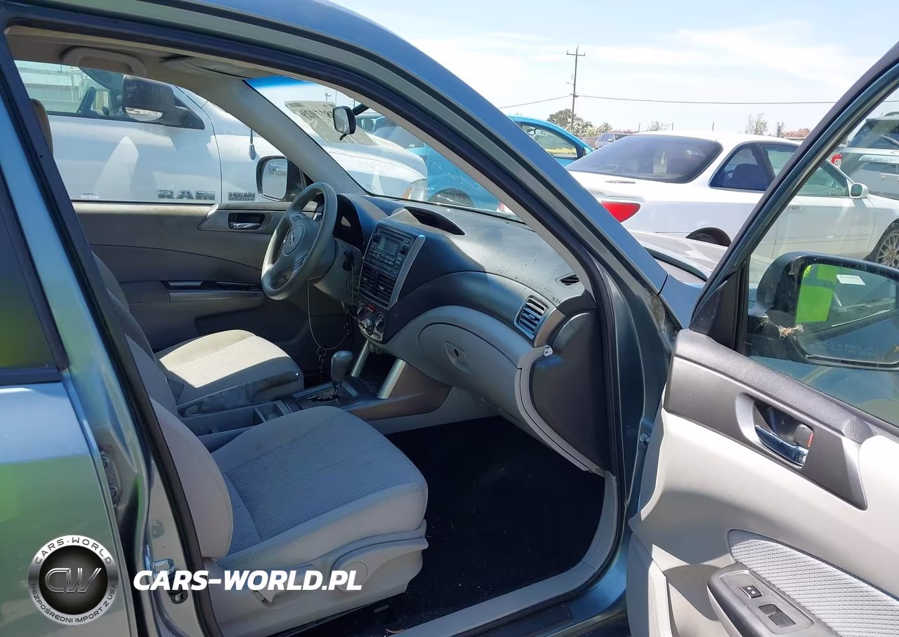 2012 Subaru Forester 2.5X Premium VIN:JF2SHBDC5CH425027 - 5