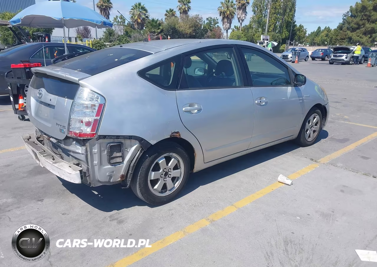 2008 Toyota Prius VIN:JTDKB20U183364987 - 4