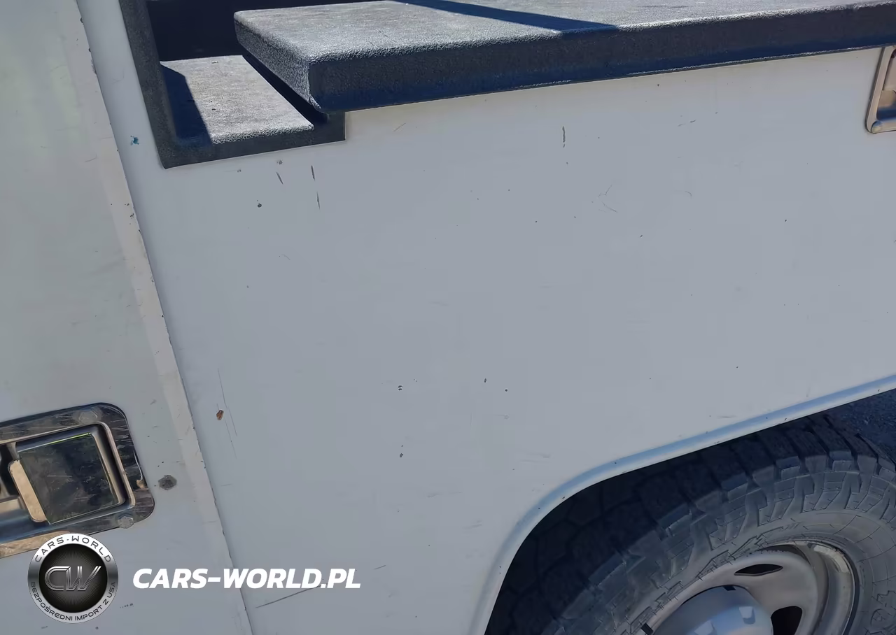 2011 Ford F-350 Chassis Xl VIN:1FDRF3F63BEA31943 - 16