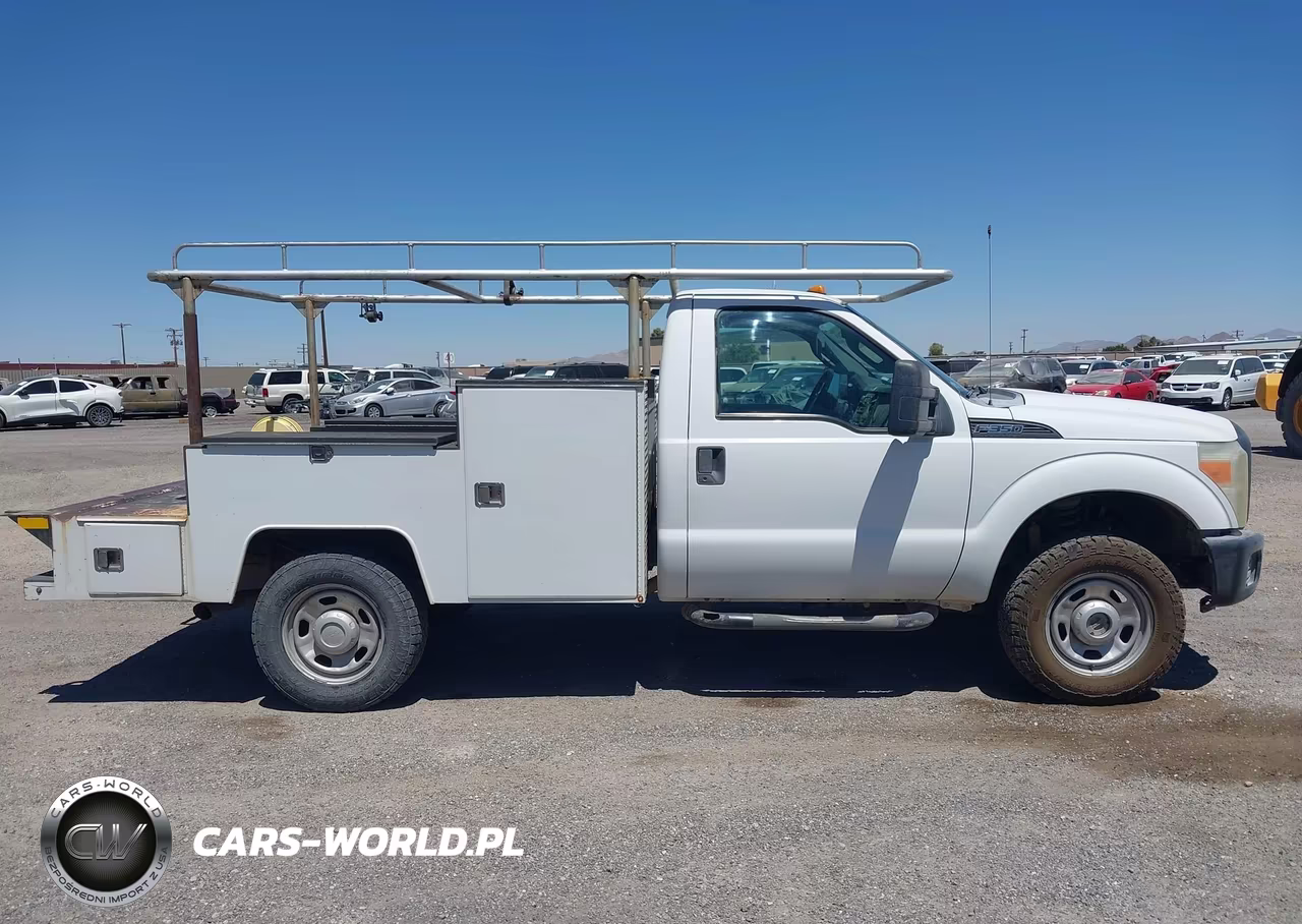 2011 Ford F-350 Chassis Xl VIN:1FDRF3F63BEA31943 - 18