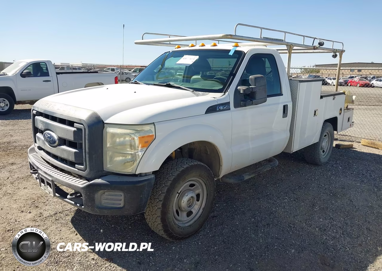 2011 Ford F-350 Chassis Xl VIN:1FDRF3F63BEA31943 - 2