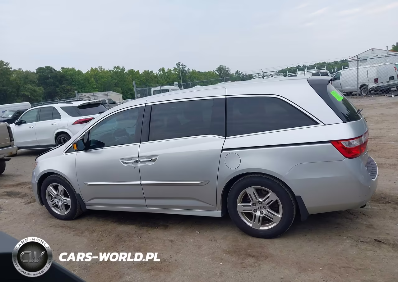 2012 Honda Odyssey Touring-Touring Elite VIN:5FNRL5H9XCB109912 - 14