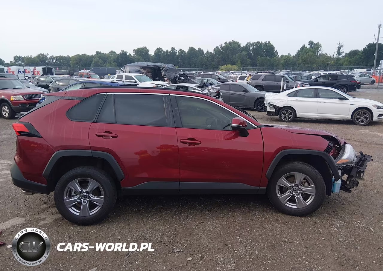2022 Toyota Rav4 Xle VIN:JTMW1RFV6ND094299 - 13