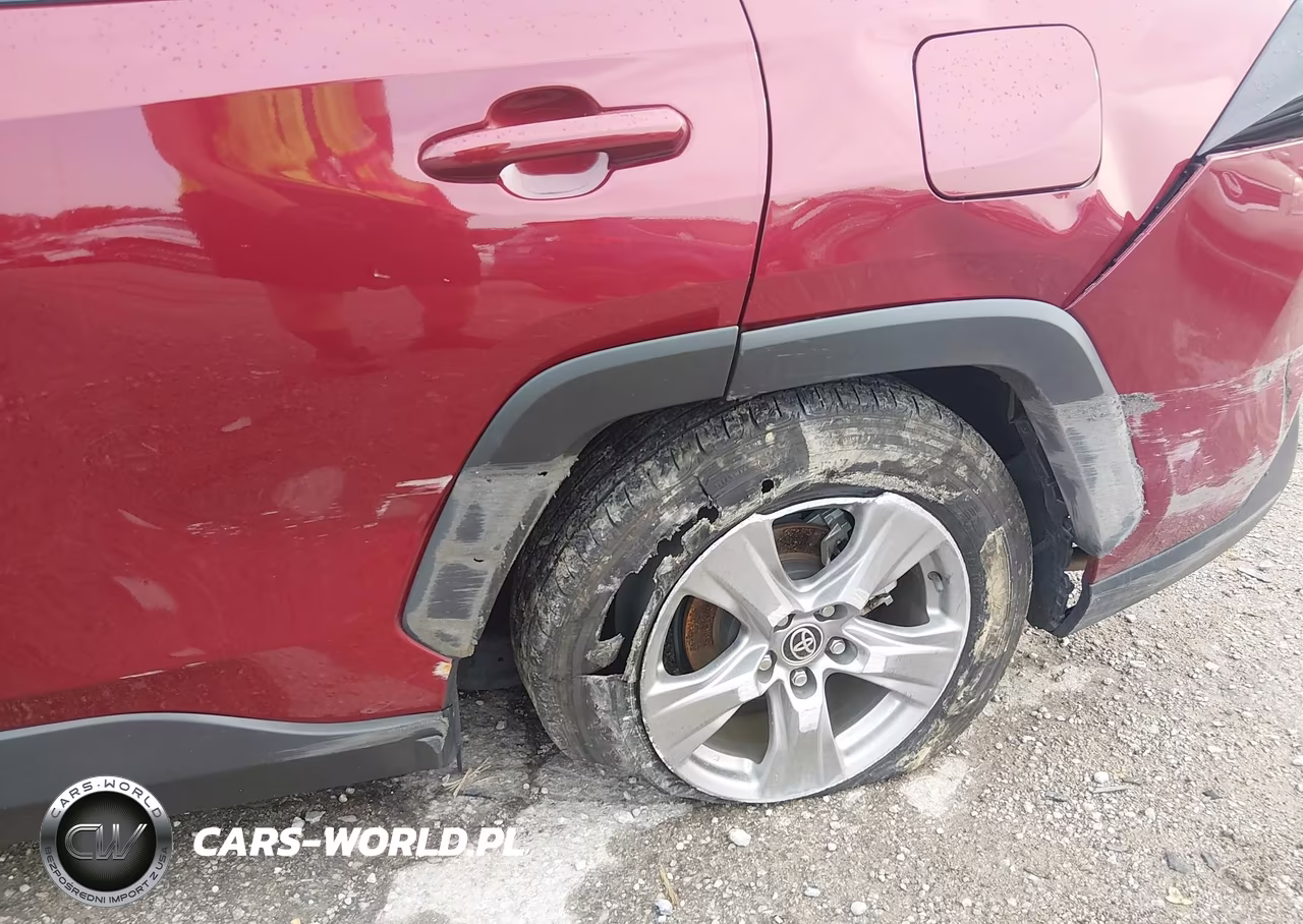 2022 Toyota Rav4 Xle VIN:JTMW1RFV6ND094299 - 18