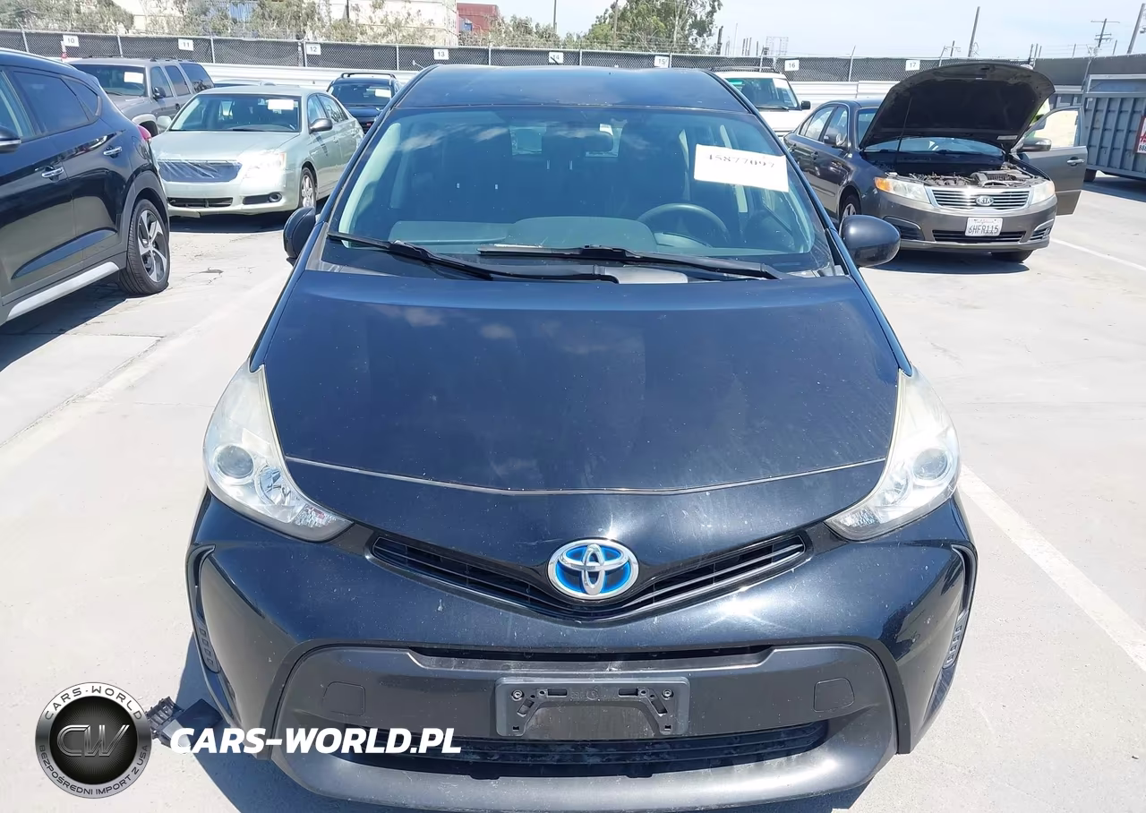 2015 Toyota Prius V Two VIN:JTDZN3EU3FJ027816 - 12