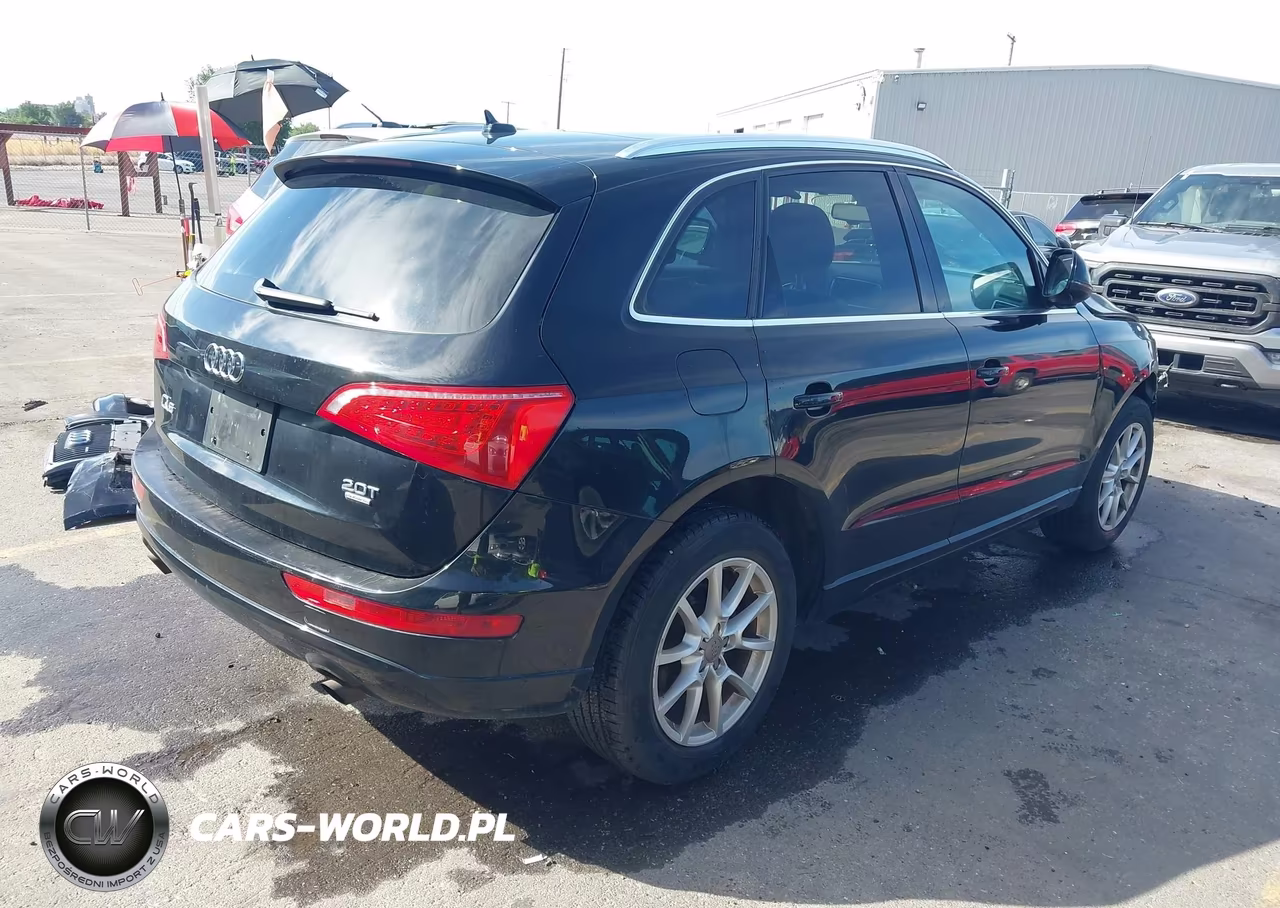 2011 Audi Q5 2.0T Premium VIN:WA1LFAFP4BA093652 - 4