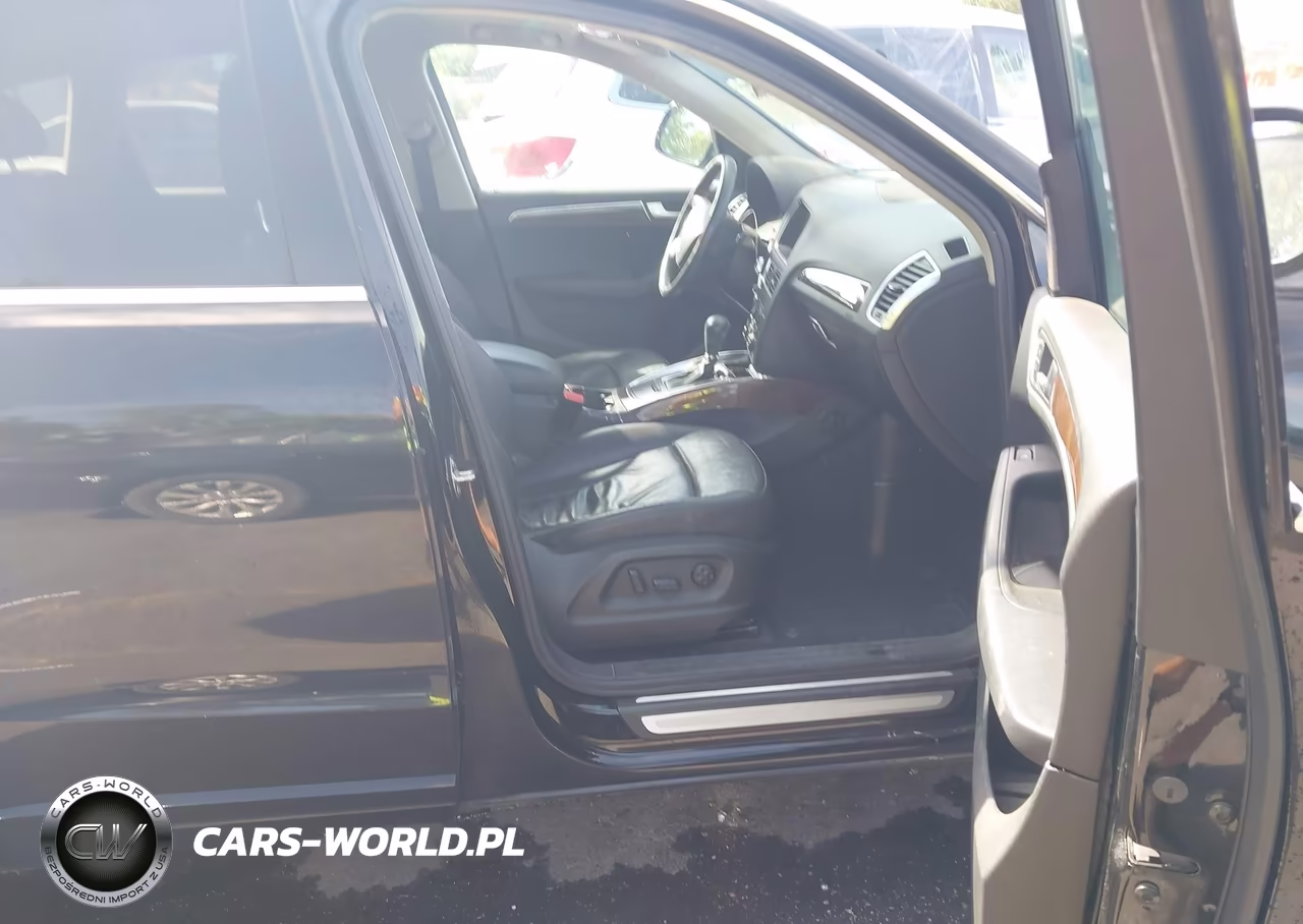 2011 Audi Q5 2.0T Premium VIN:WA1LFAFP4BA093652 - 5