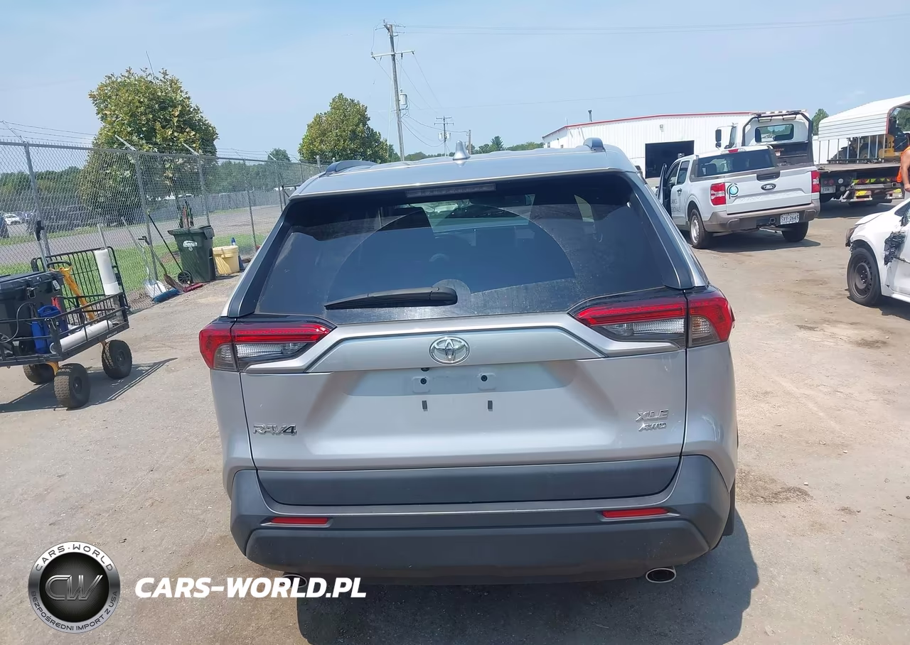 2023 Toyota Rav4 Xle VIN:2T3P1RFV6PC385817 - 16