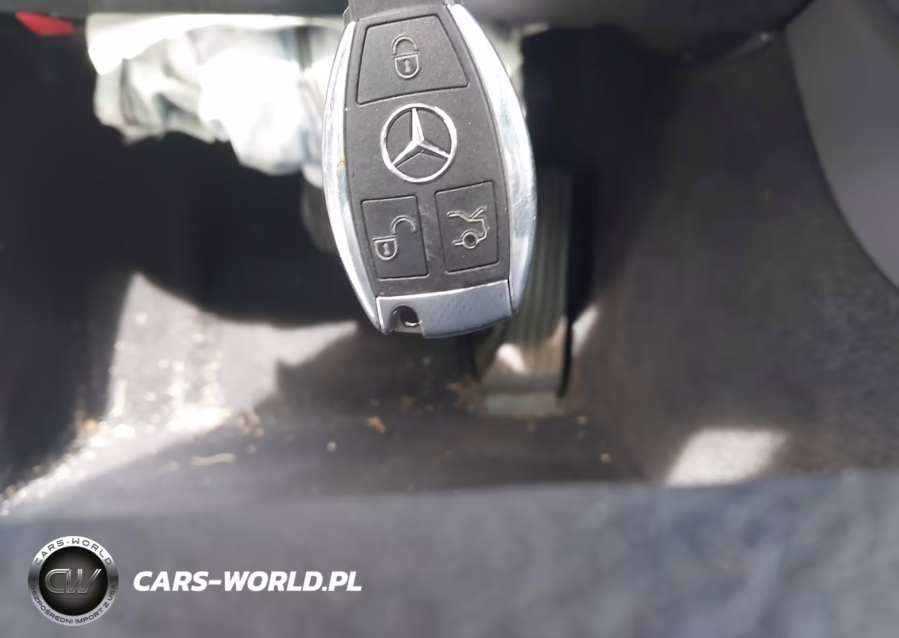 2017 Mercedes-Benz S 550 VIN:WDDUG8CB0HA312646 - 11