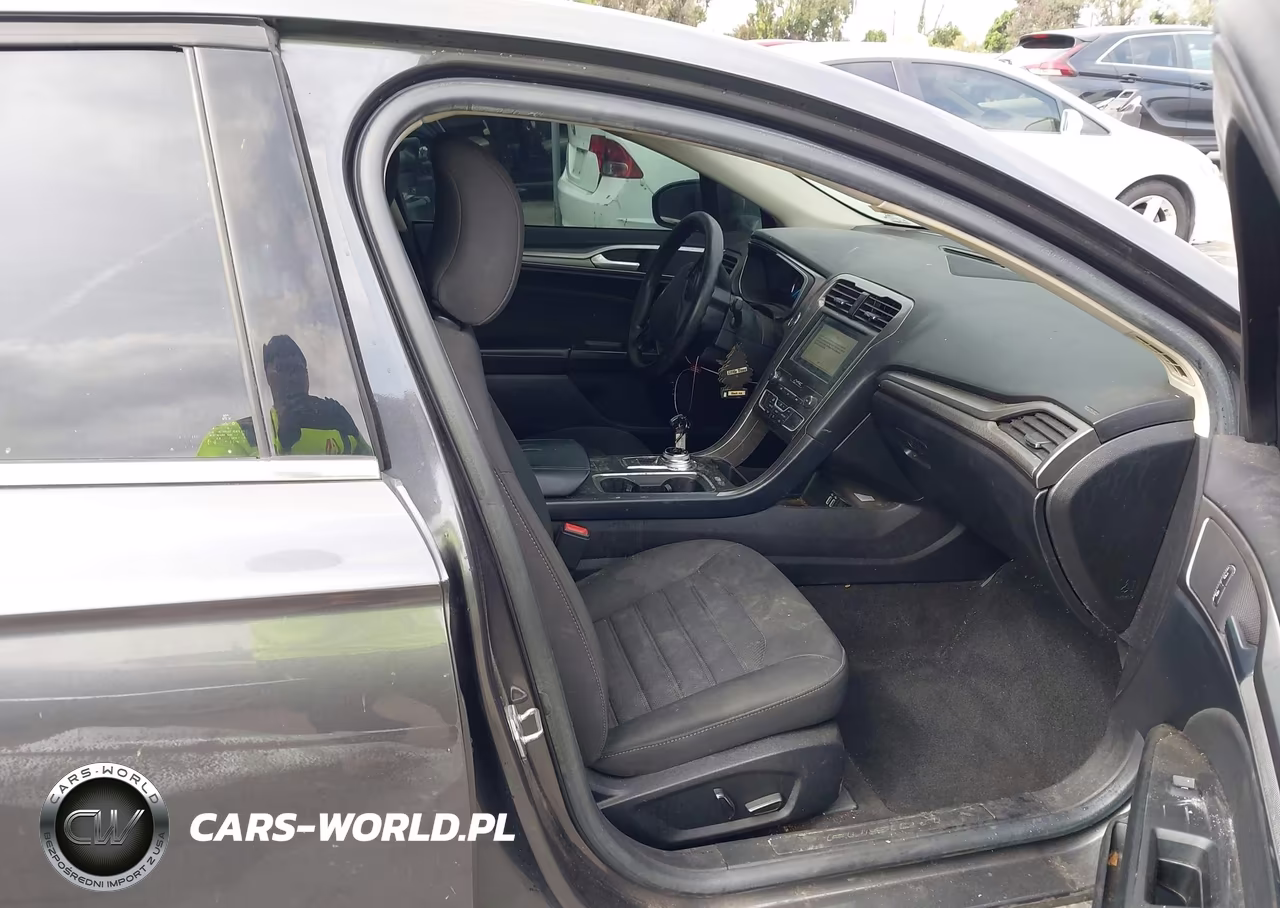2019 Ford Fusion Hybrid Se VIN:3FA6P0LU1KR200138 - 5