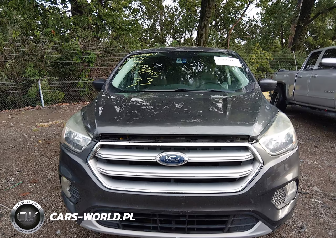 2017 Ford Escape Se VIN:1FMCU9GD2HUB03595 - 12