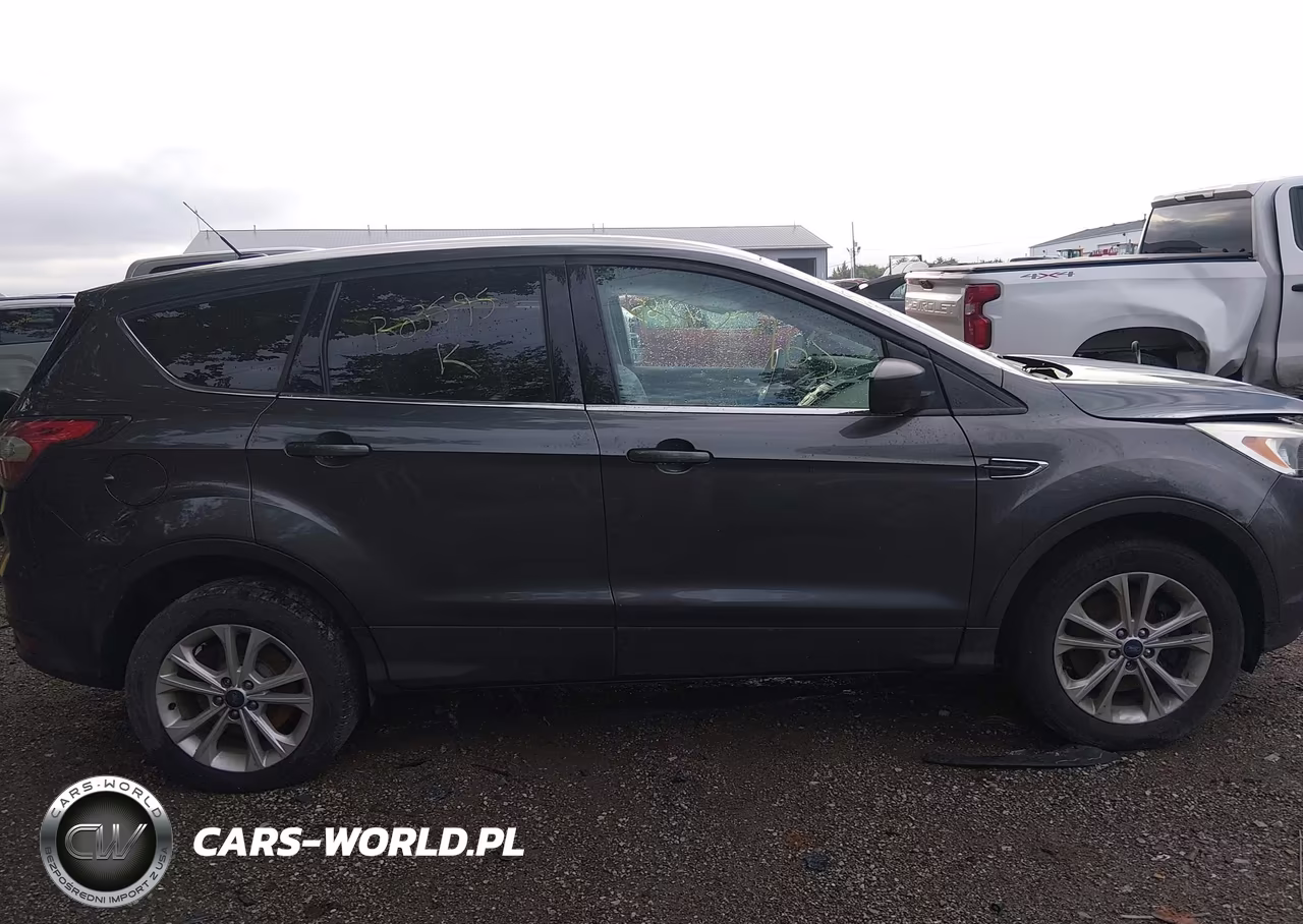 2017 Ford Escape Se VIN:1FMCU9GD2HUB03595 - 13