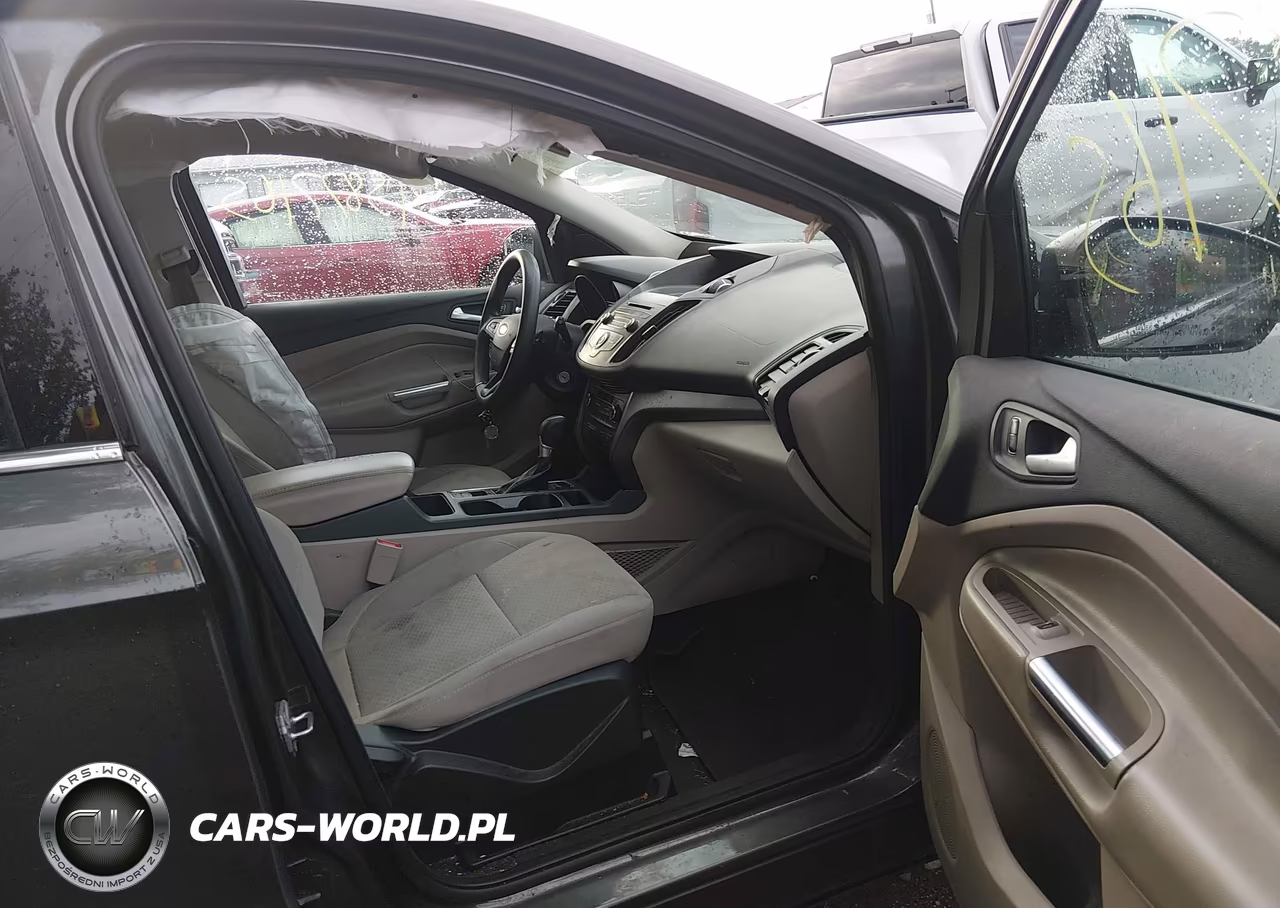 2017 Ford Escape Se VIN:1FMCU9GD2HUB03595 - 5