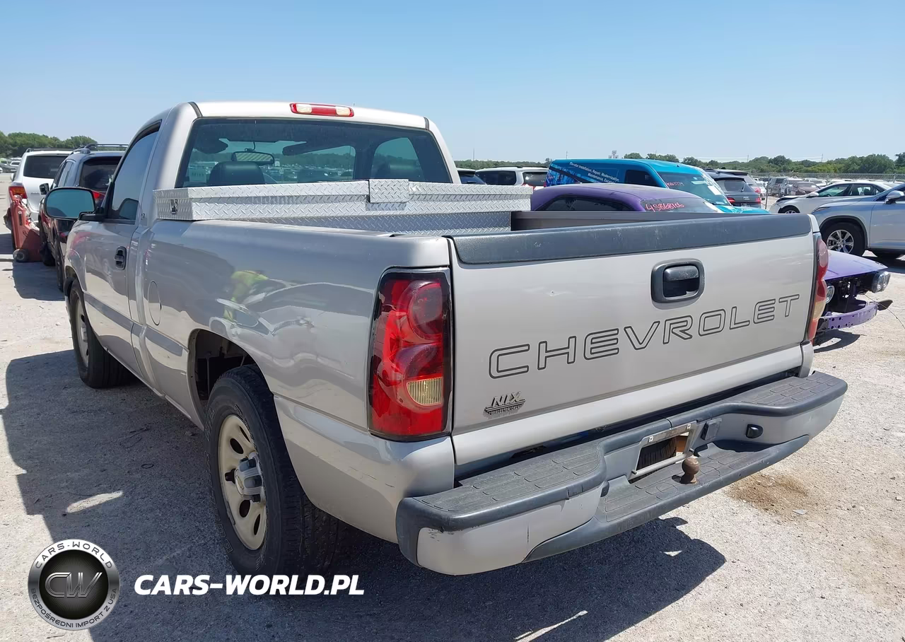 2005 Chevrolet Silverado 1500 Work Truck VIN:1GCEC14XX5Z208397 - 3