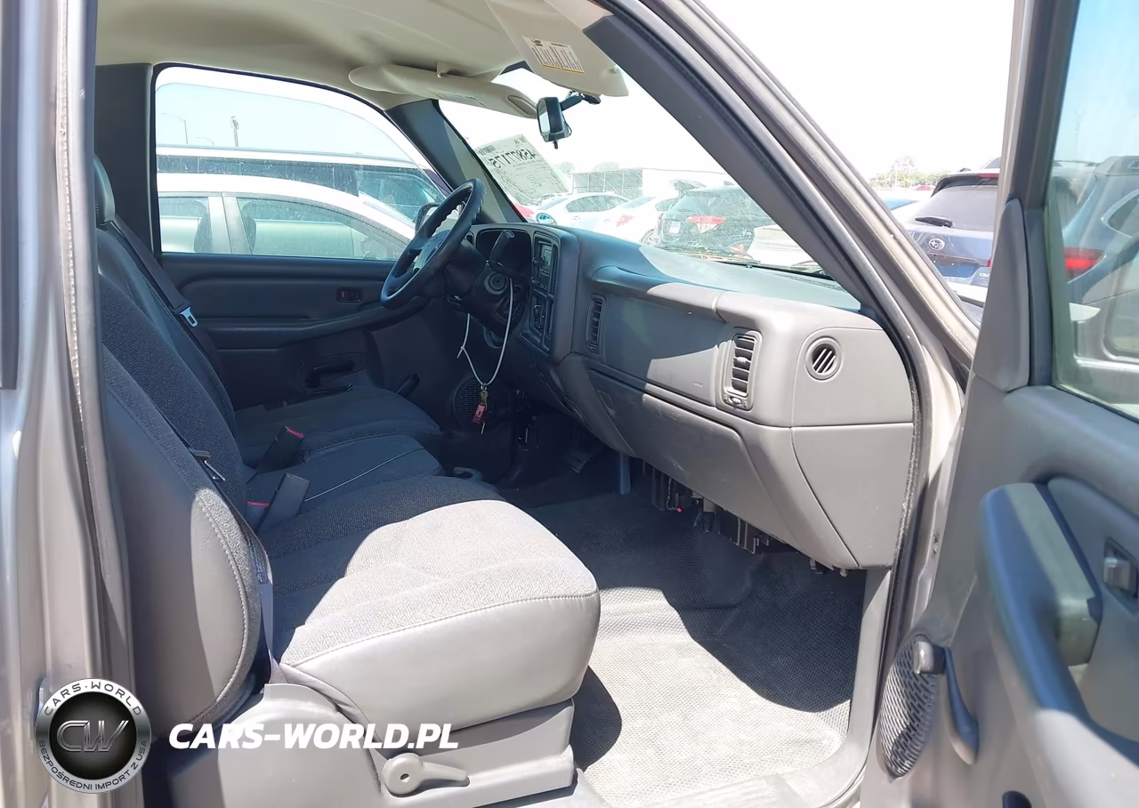 2005 Chevrolet Silverado 1500 Work Truck VIN:1GCEC14XX5Z208397 - 5