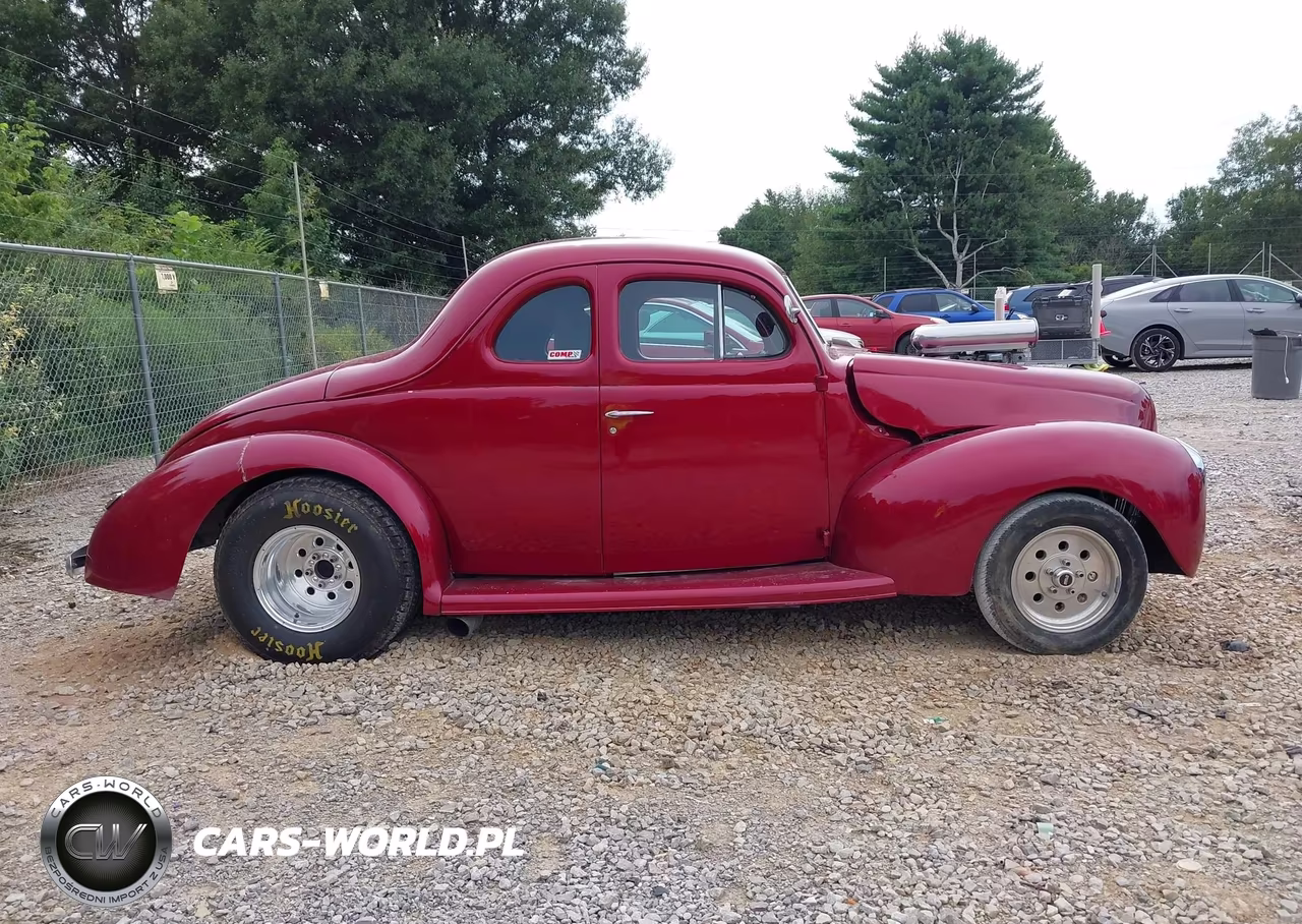 1940 Ford Deluxe VIN:M5513482 - 13