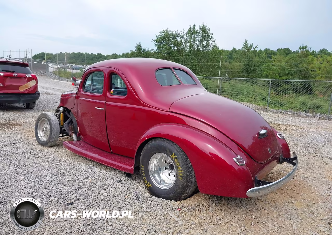 1940 Ford Deluxe VIN:M5513482 - 3