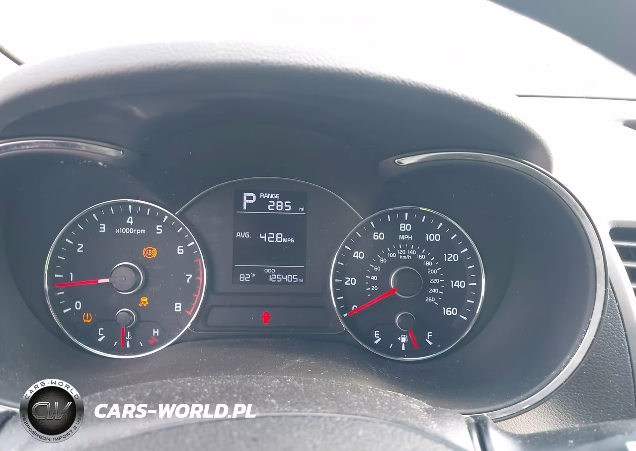2017 Kia Forte Lx VIN:3KPFK4A74HE125867 - 7