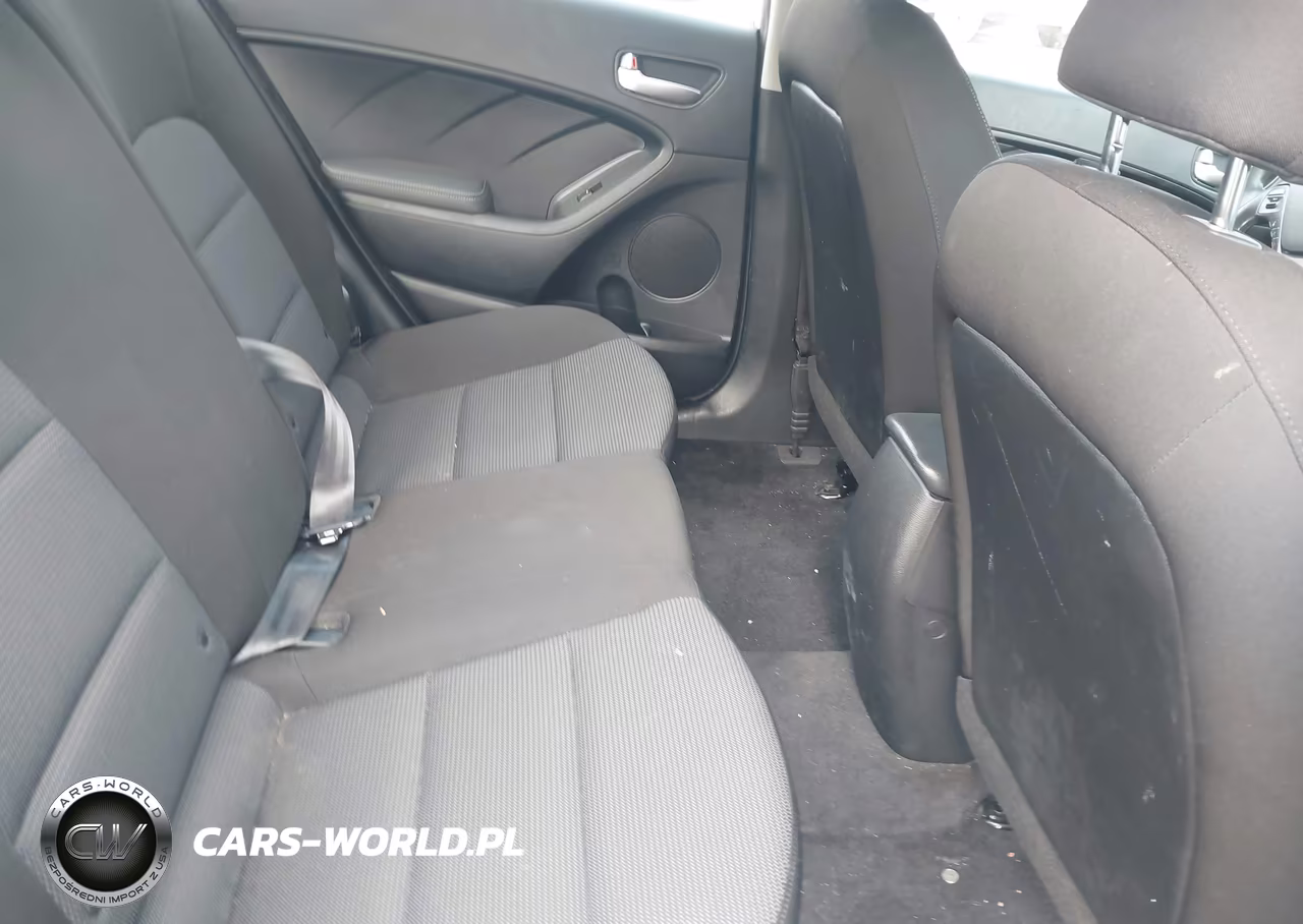 2017 Kia Forte Lx VIN:3KPFK4A74HE125867 - 8