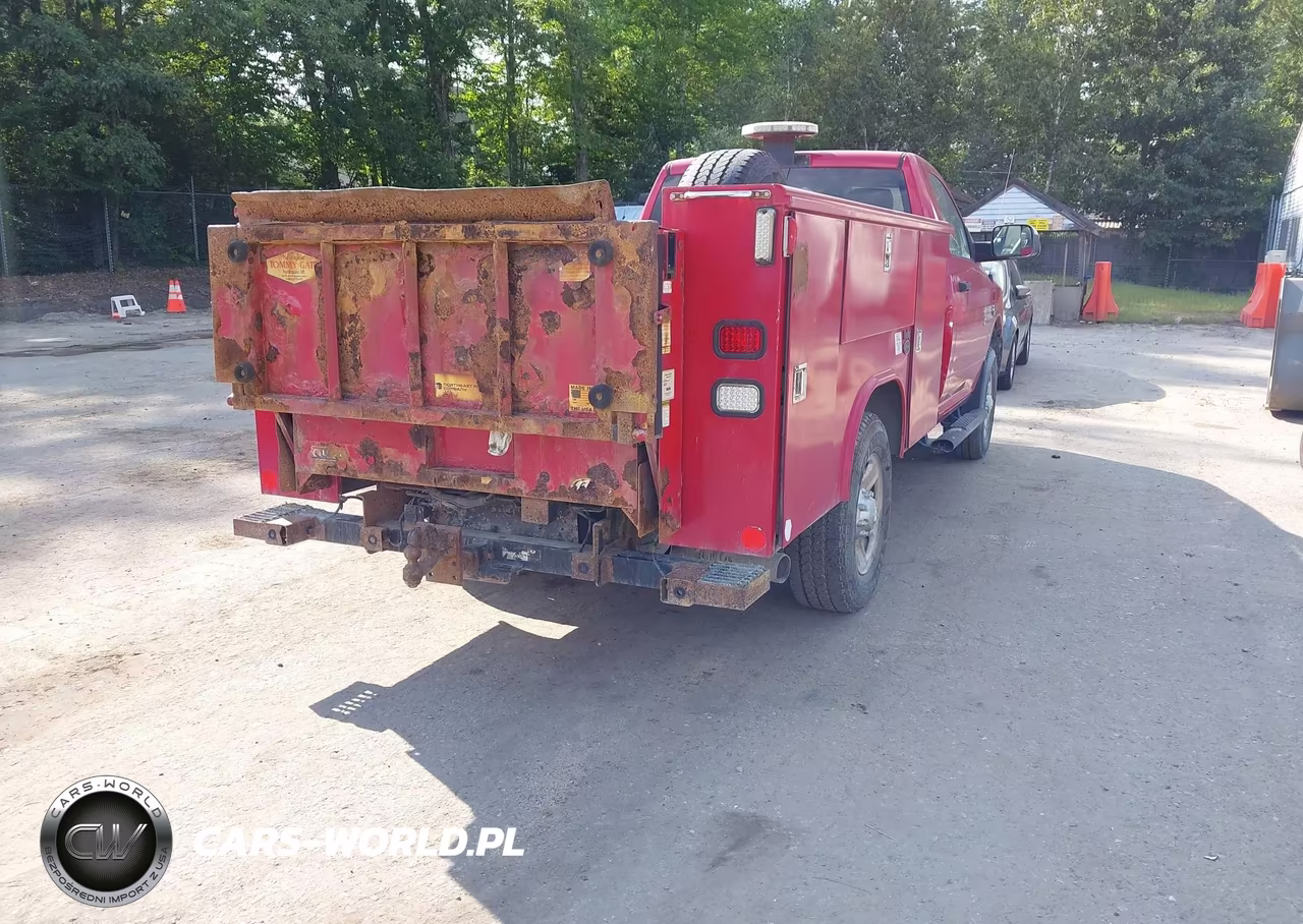 2015 Ram 3500 Chassis Tradesman-Slt VIN:3C7WR8AL7FG638129 - 4